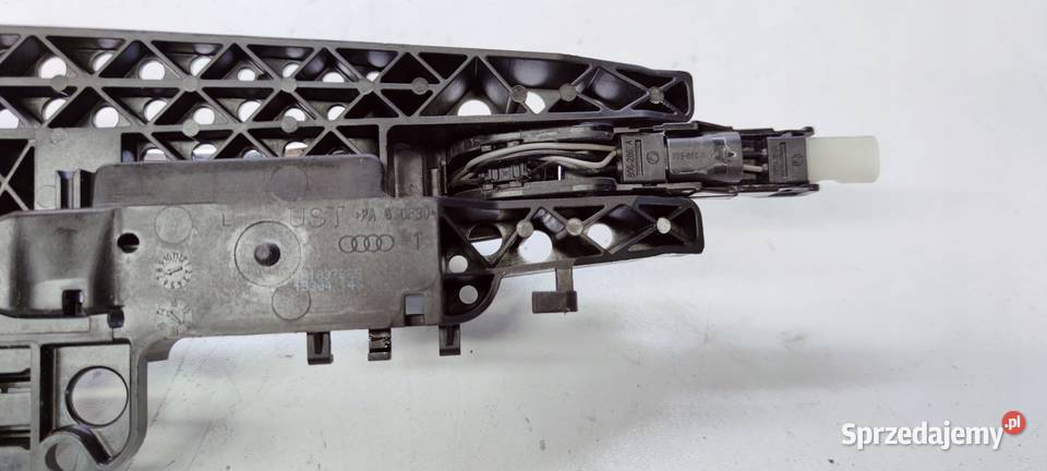 KLAMKA LEWA AUDI A6 A7 4H1837885 LZ7S LED Przystajń