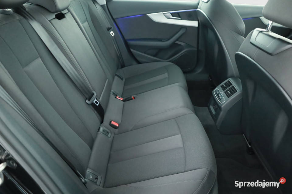 Audi A4 35 TDI Sedan / Limuzyna Piaseczno