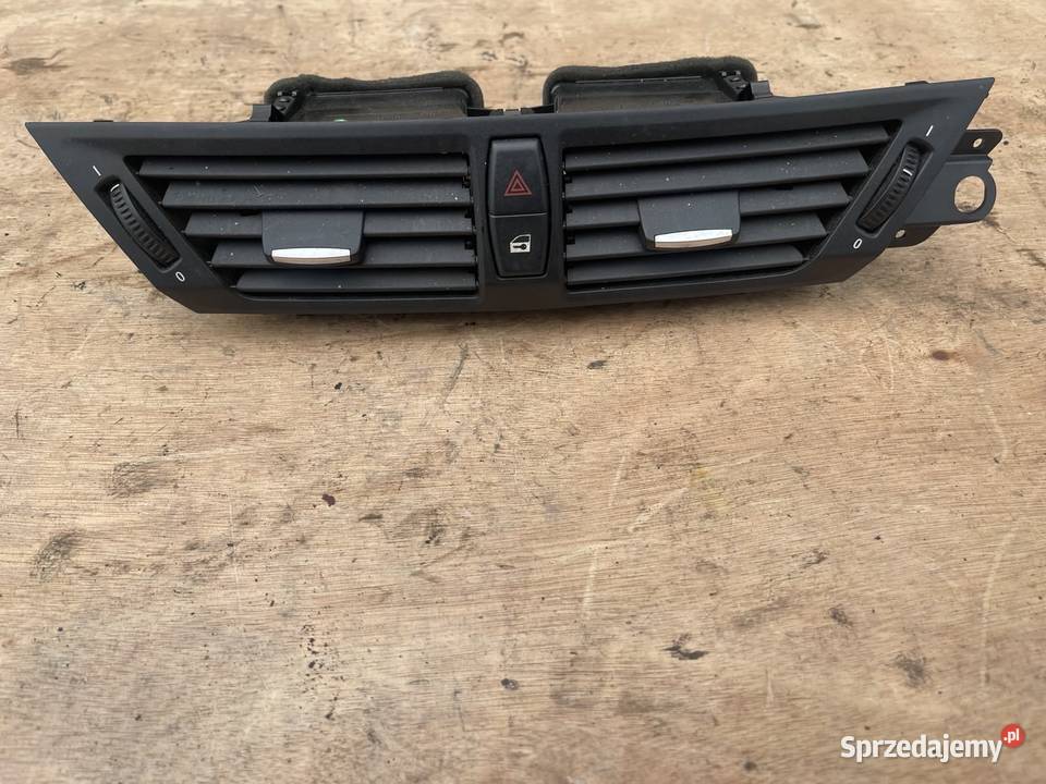 Środkowa kratka nawiewu BMW E84 Europa podkarpackie Stalowa Wola