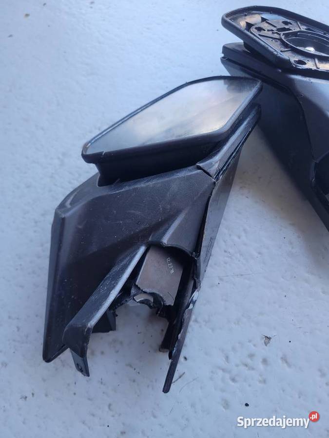 HONDA GOLD WING GL1800 SC79B 1823 OEM LUSTERKO Nowy Tomyśl