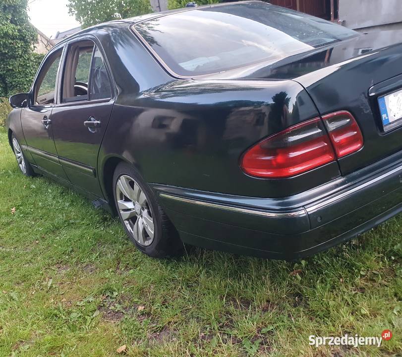 Mercedes W210 E320 32 CDI Avantgarde 1999 zielony sprzedam