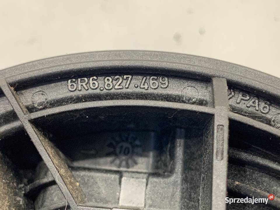 KLAMKA KLAPY TYŁ VW POLO V 6R6827469 Hatchback Klapy bagażnika