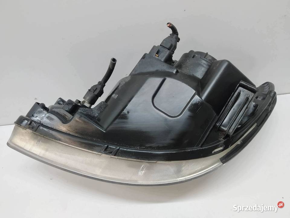 LAMPA PRZÓD PRAWA EU Hyundai Getz I 20022011
