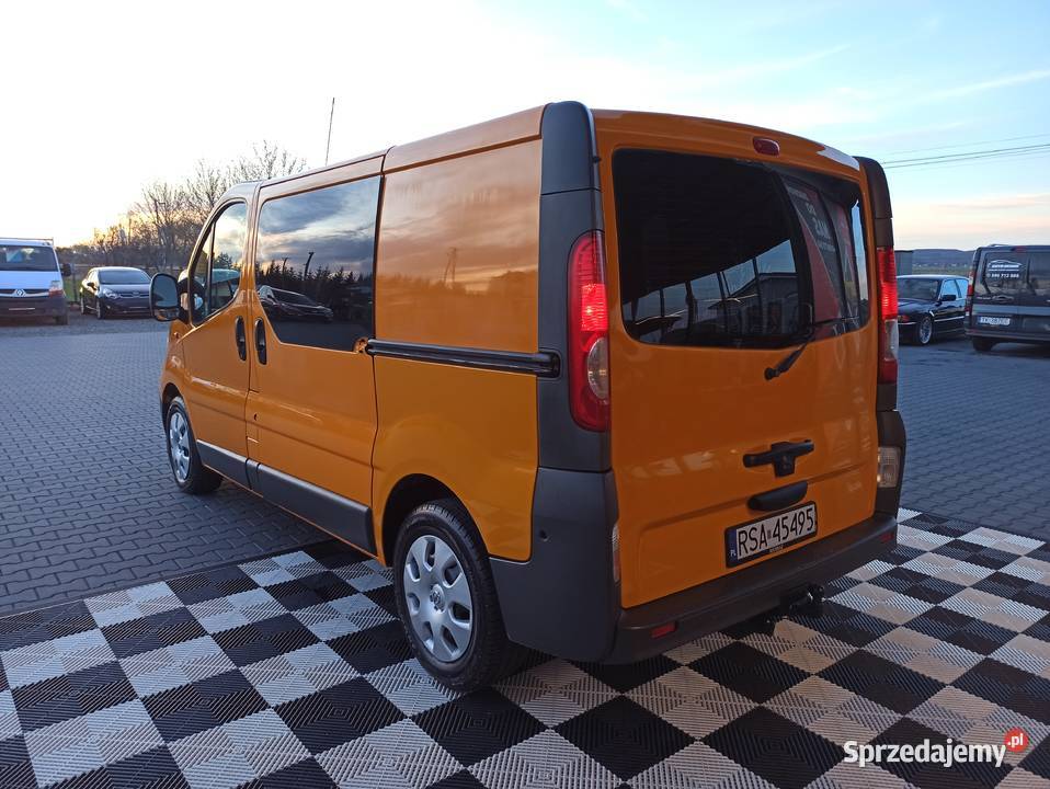 OPEL VIVARO 20 Diesel 115 2x Drzwi przesuwne zarejestrowany w Polsce podkarpackie Zarszyn