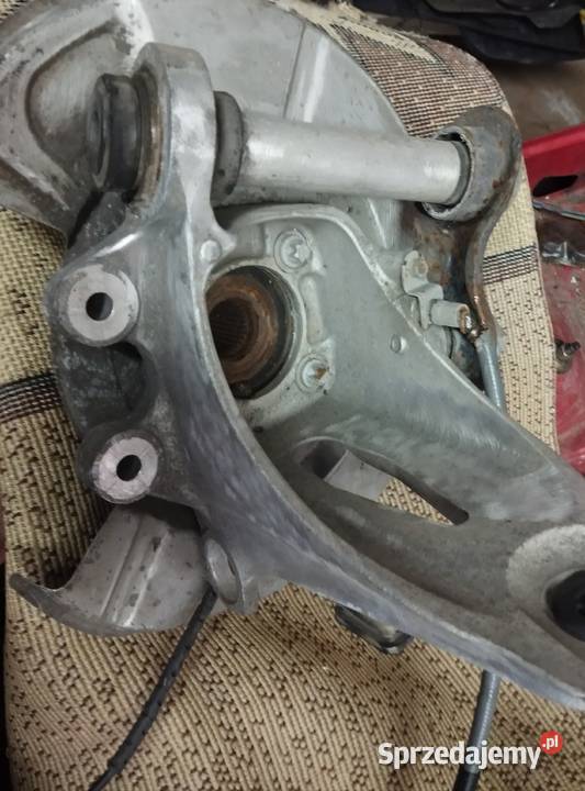 Zwrotnica piasta BMW E60 tył Leżajsk