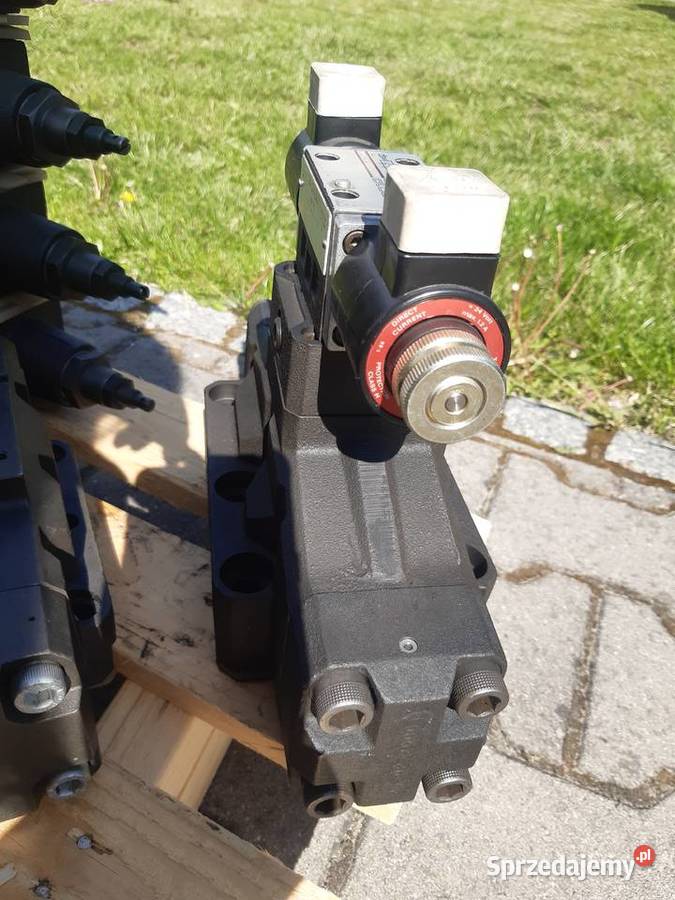 Rozdzielacz proporcjonalny Atos DPHP3713 3 Perzów