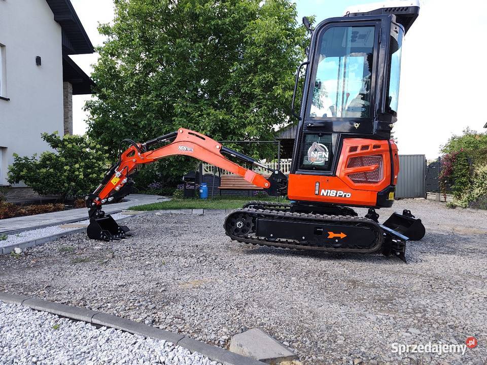 Minikoparka N18 pro 18t Nowa kabina klimatyzacja lubelskie Słupie sprzedam