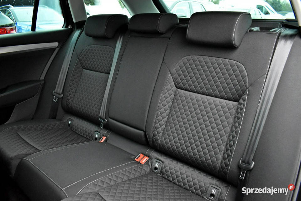 koda Superb Bezwypadkowy Salon Polska Serwis ASO komputer pokładowy