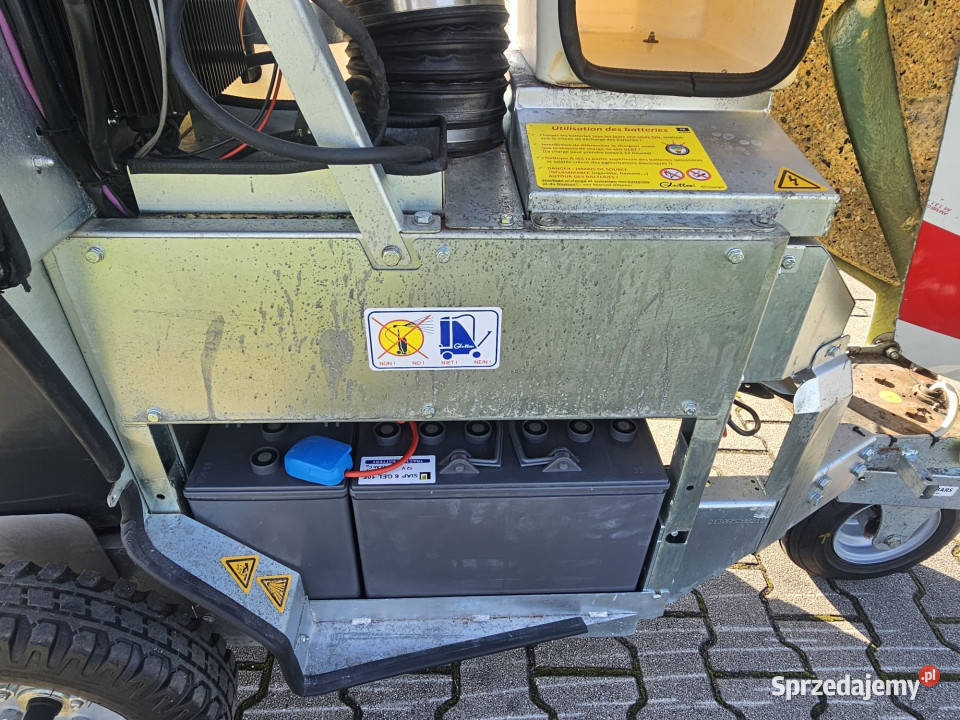 Odkurzacz miejski i komunalny elektryczny Żabikowo