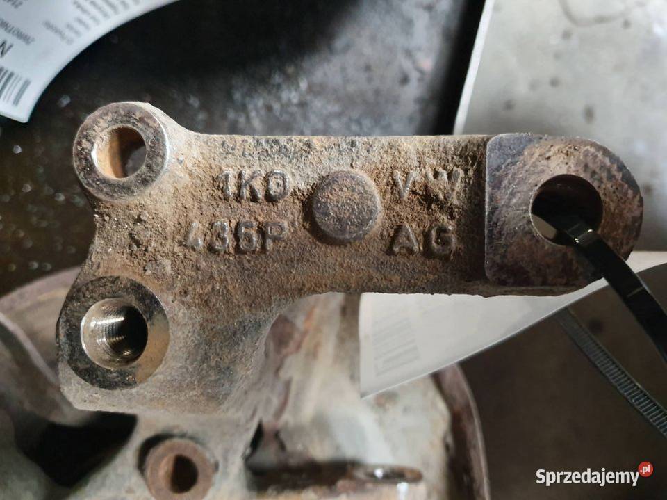 ZWROTNICA LEWA TYŁ SKODA OCTAVIA II 1K0435P Lipno