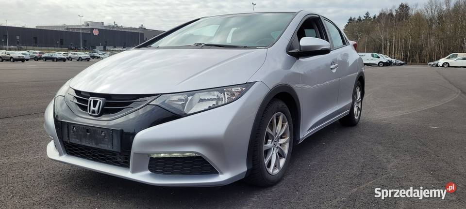 Bezwypadkowa serwis ASO super stan benzyna Warszawa