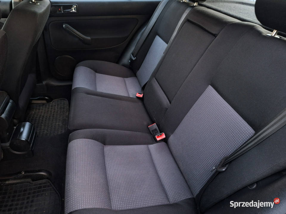 Volkswagen Golf 16 16V czarny 5DRZWI 16i IV manualna Olsztyn