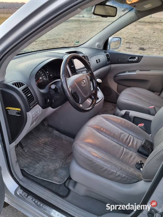 KIA Carnival 29 CRDi 161 skóra elektr hak 7osob czujnik parkowania Carnival