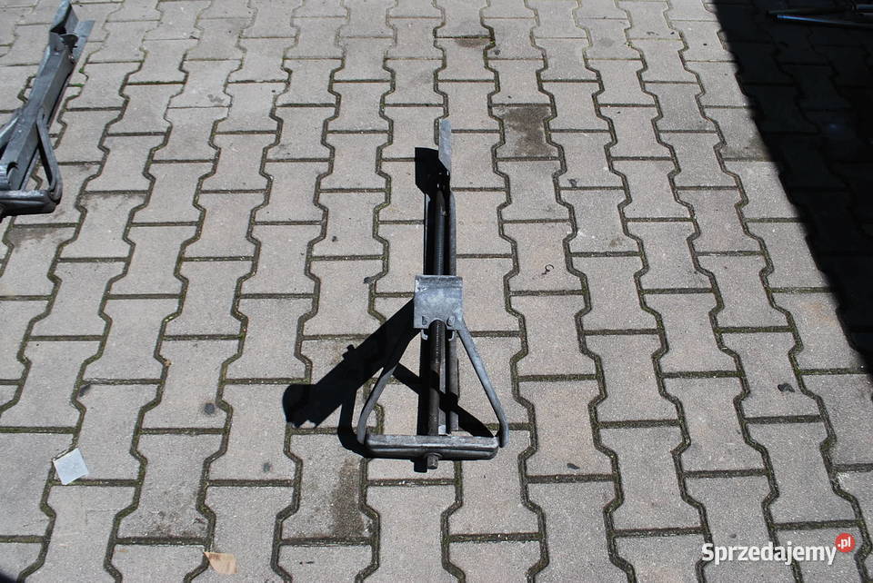 Podpora tył do przyczepy kempingowej