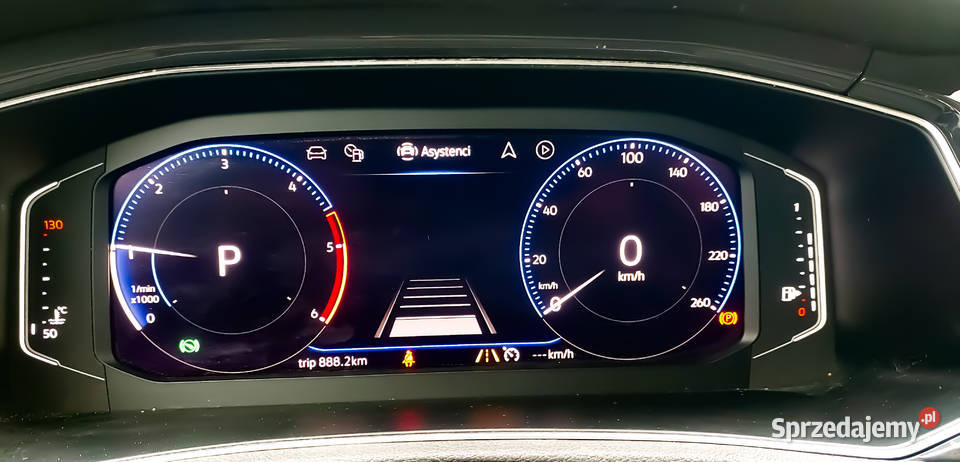 Sprzedam Volkswagen TRoc napęd 4x4 super stan Piotrków Trybunalski