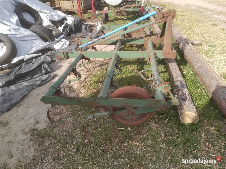 Kultywator 28m Maszyny uprawowe