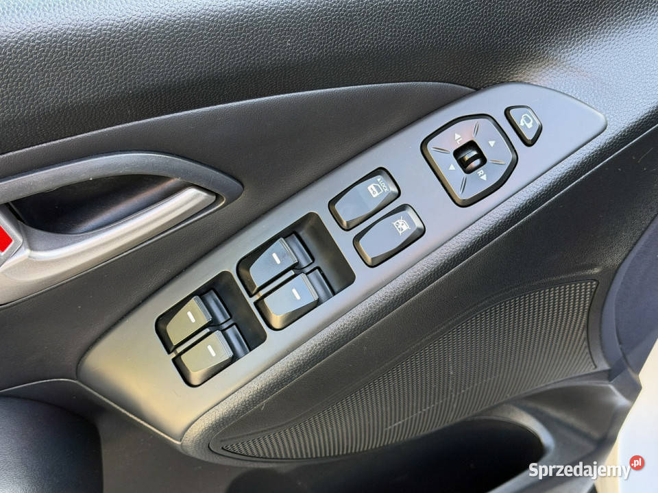 Hyundai ix35 20i 163 isofix mazowieckie Węgrów