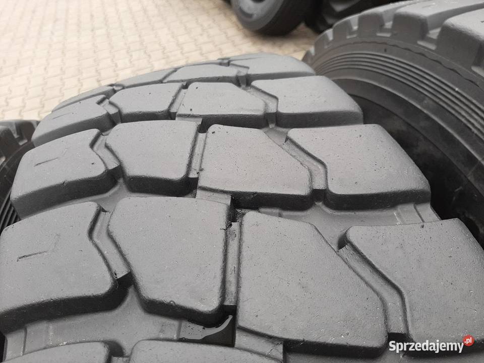4x Opona używana ciężarowa 1200R20 KORMORAN D 20cale sprzedam