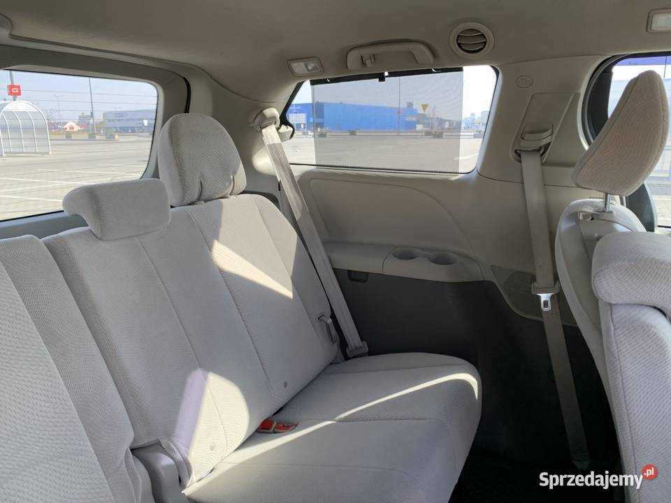TOYOTA SIENNA 8 OSOB FRA VAT 23 automatyczna Kraków