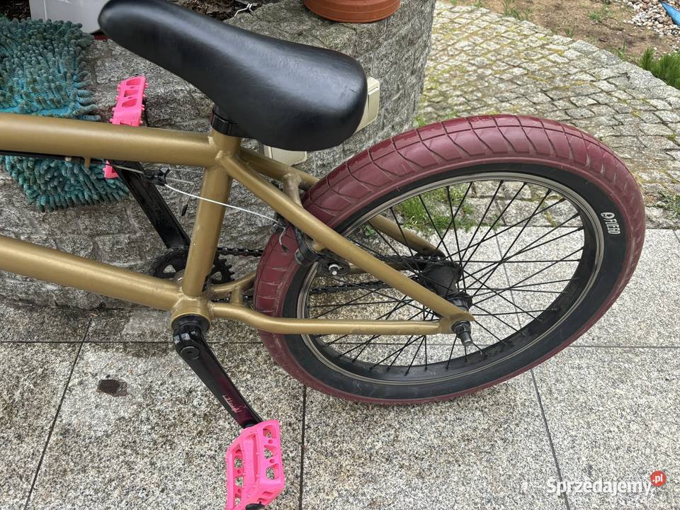 rower bmx z modyfikacjami Murowana Goślina