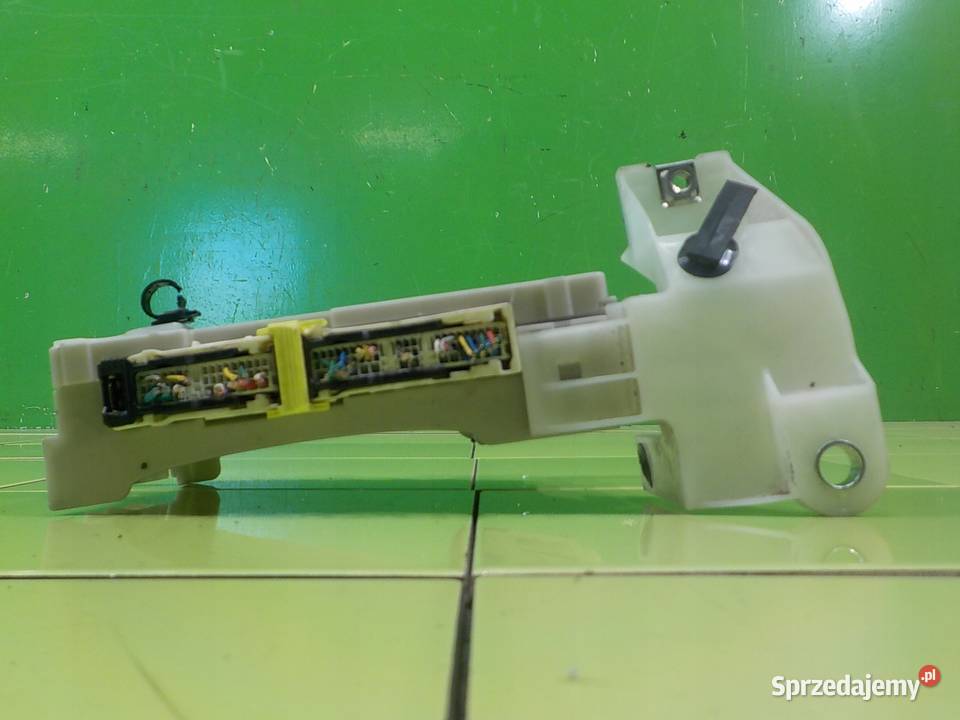 TOYOTA AURIS I LIFT 18 VVTI AUT 11r HB 5D modul Suków