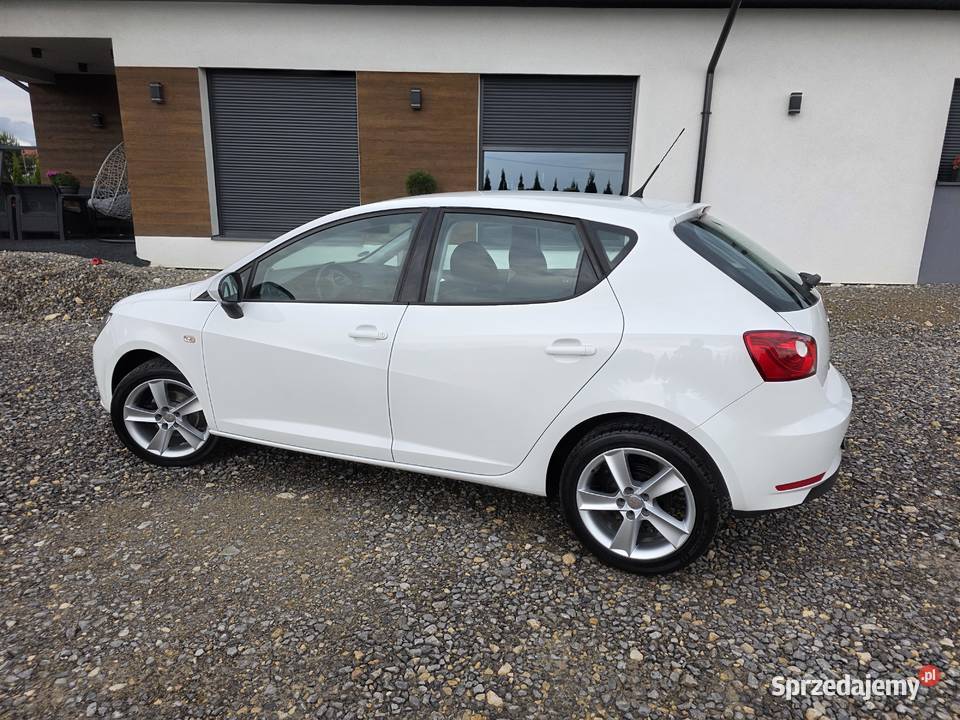 Seat Ibiza14 16V 85 STYLE RATY GWARANCJA radio Buk