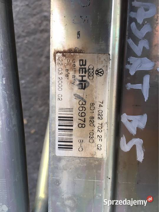 Chlodniczka klimatyzacji Passat b5 8D1820103D Pozostałe