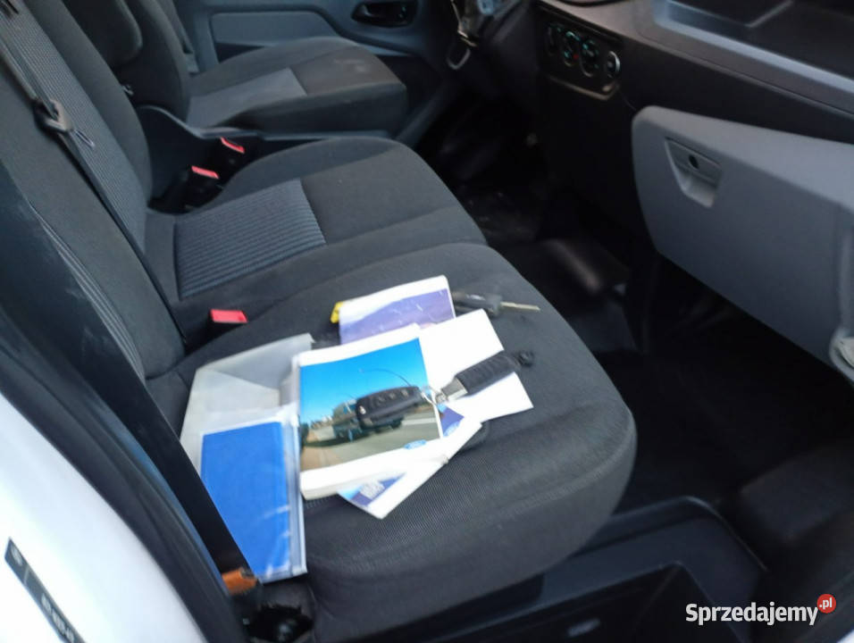 Ford Transit dokabrygadówka 7 osób klima