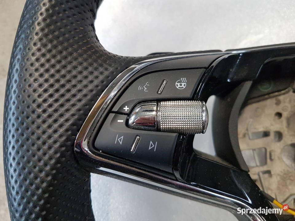 SKODA OCTAVIA 4 RS VRS KODIAQ KIEROWNICA SKORA osobowe Turek sprzedam