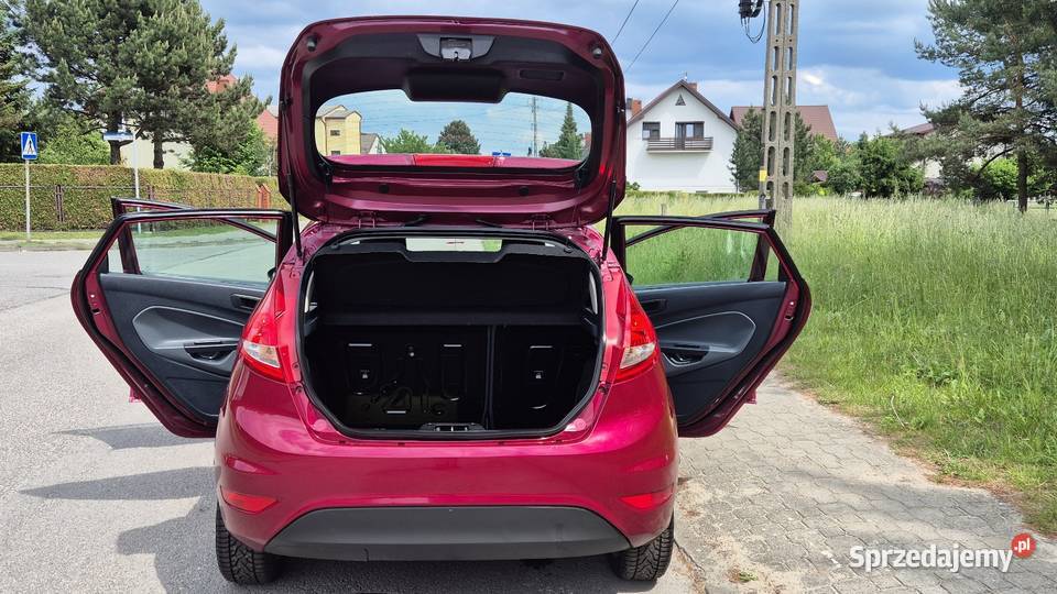 FORD FIESTA MK7 13B OPŁACONY Z NIEMIEC KLIMA Rok produkcji 2010 świętokrzyskie sprzedam