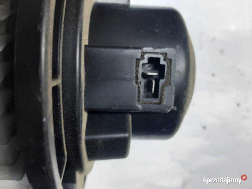 Kia Carens III wentylator dmuchawa wnętrza