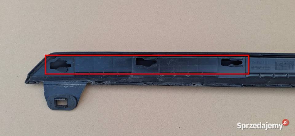 SKODA KAMIQ MONTE CARLO PRÓG LISTWA PROGOWA LEWA Bieleń sprzedam