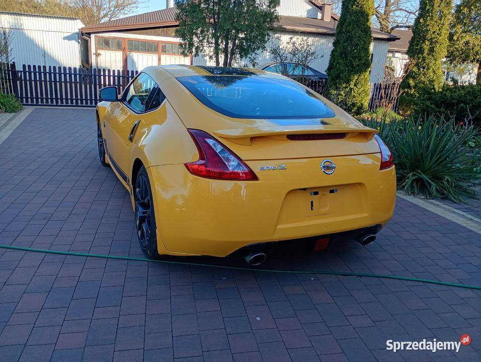 Nissan 370z Heritage Edition benzyna Mińsk Mazowiecki
