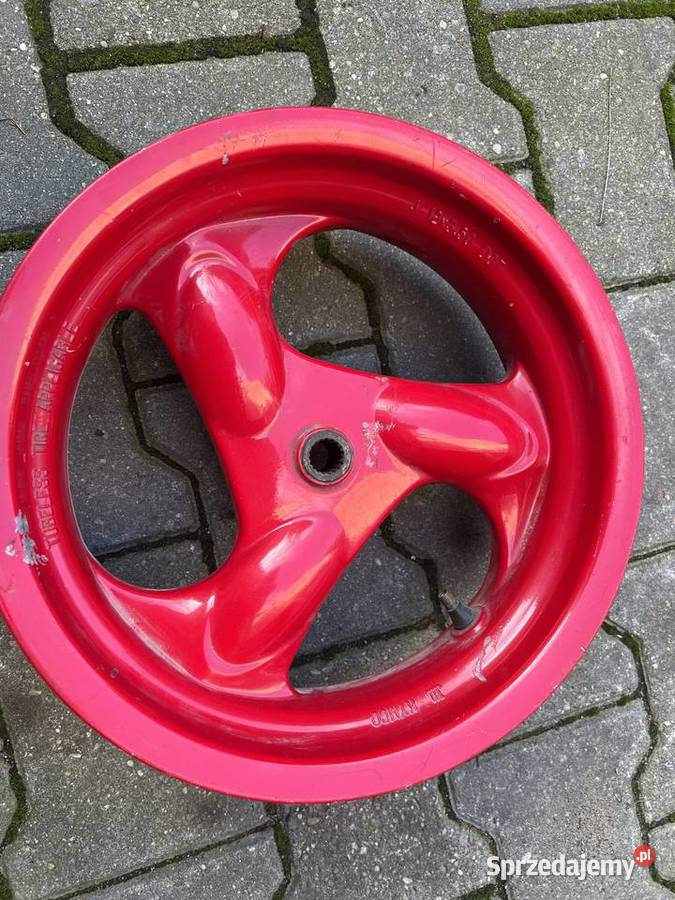 Felga Tylna Srebrna Kymco Super 9 czerwona Kościan