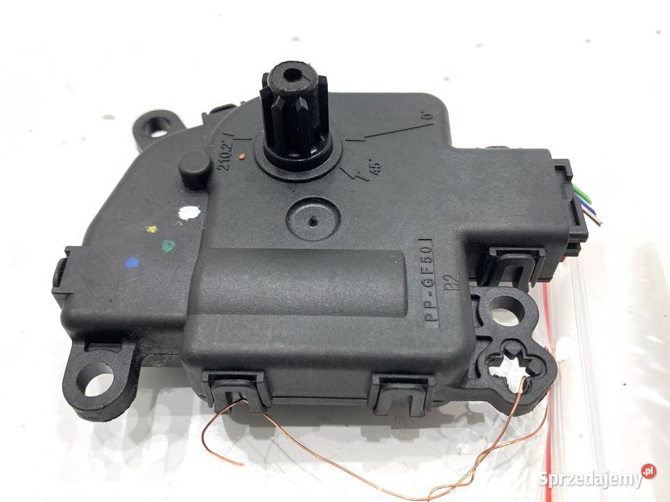 SILNIK NAGRZEWNICY FORD GS7H19E616CA FOCUS IV