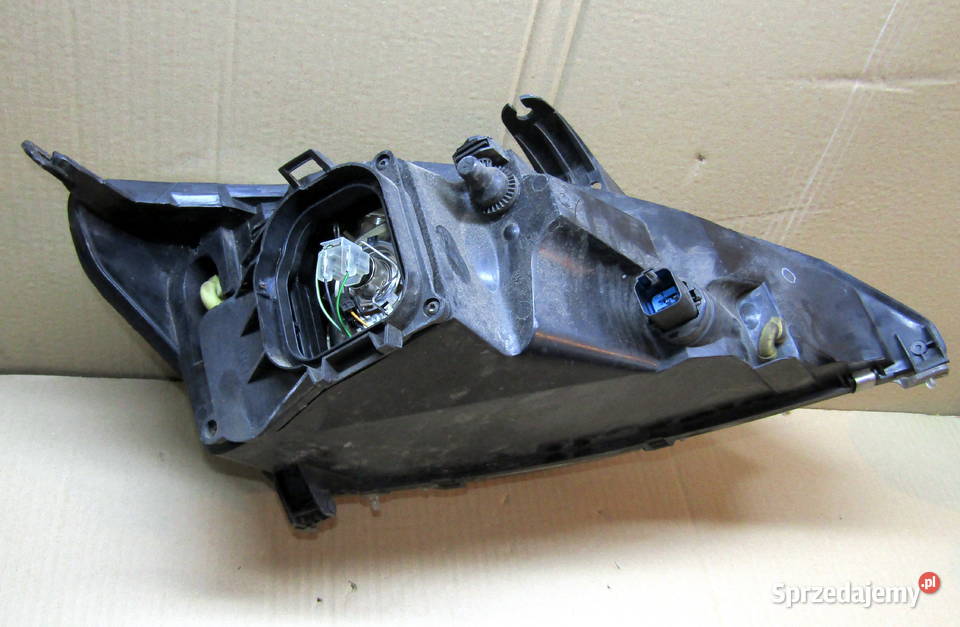 LAMPA PRZEDNIA LEWA FORD FOCUS MK1 XS4X13006AD Mysłaków