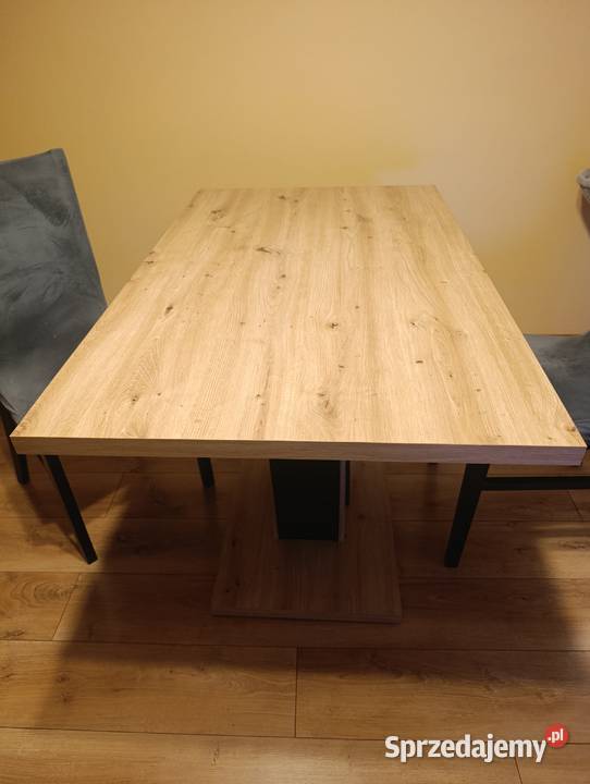 Stół do salonu i pokoju 75cm