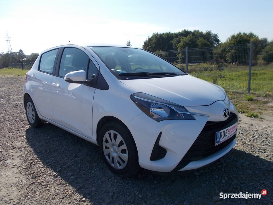 TOYOTA YARIS 10 benzynasalon Polska Yaris Dębica