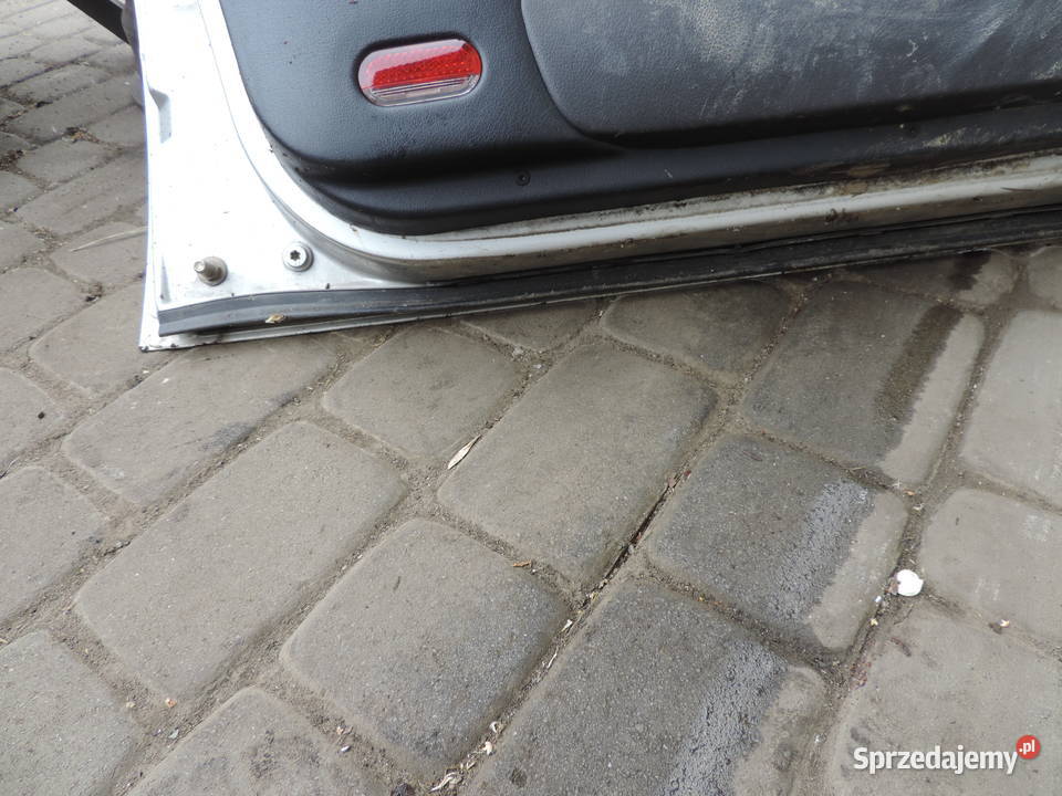 SKODA OCTAVIA 1 HB 5D DRZWI LEWY PRZÓD Drzwi Nowy Sącz
