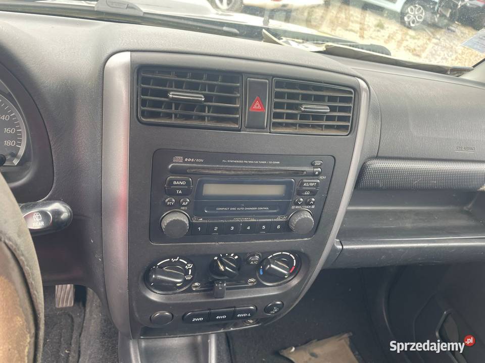 SUZUKI Jimny 15 DDiS 86 JLX EK740 189057km Przemyśl sprzedam