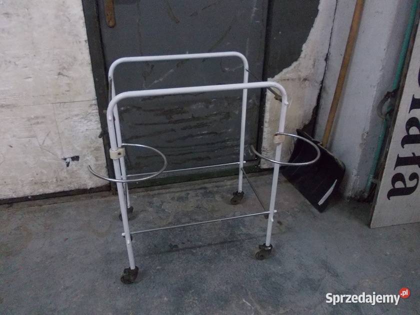 Stary metalowy pomocnik lekarski na kółkach Bielsko-Biała