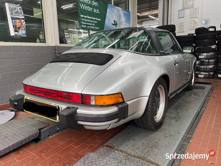 Porsche 911 SC Targa 30 1979 benzyna