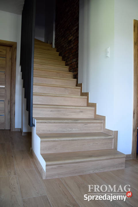 Tamarac Orange stopnica v shape Cerrad Artens Legnica