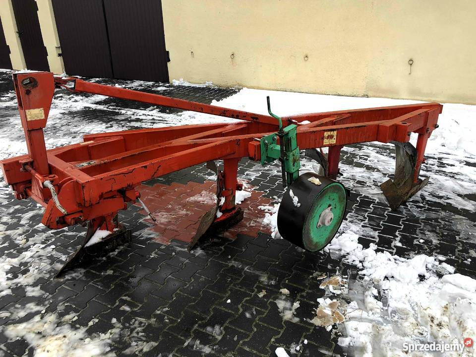 Pług zagonowy 4x40 Staltech U006 lubelskie Wesołówka