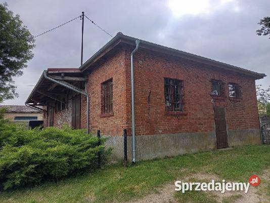 Murowana hala z rampą Bobrówko gmina Strzelce Sprzedaż Sprzedaż