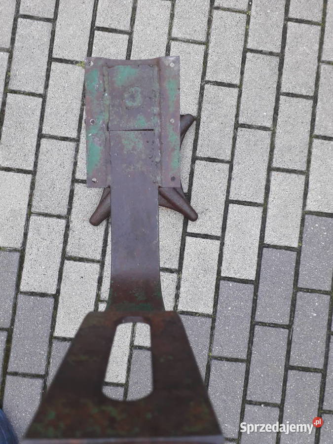 Krzesło żeliwne stare mazowieckie Warszawa