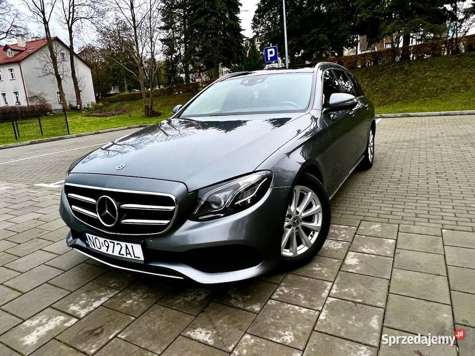 Mercedes Klasa E W213 E300 Aktywny Tempomat