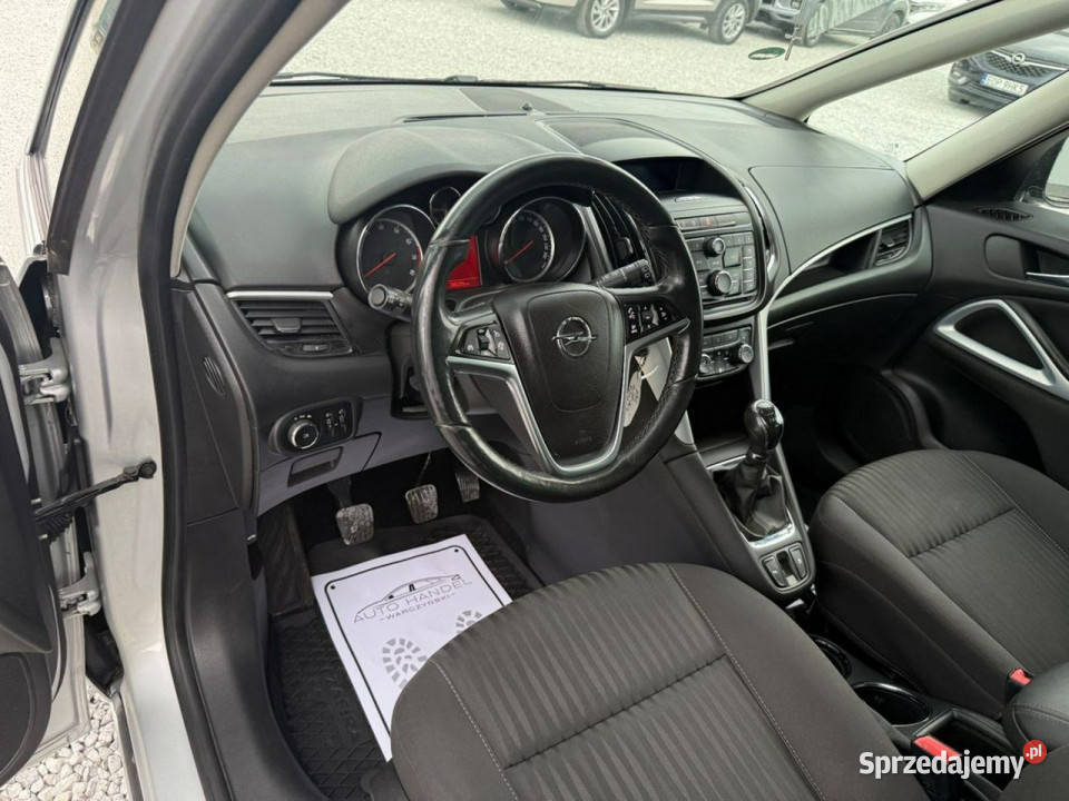 Opel Zafira 14 turbo Pierwszy właściciel srebrny Paradyż