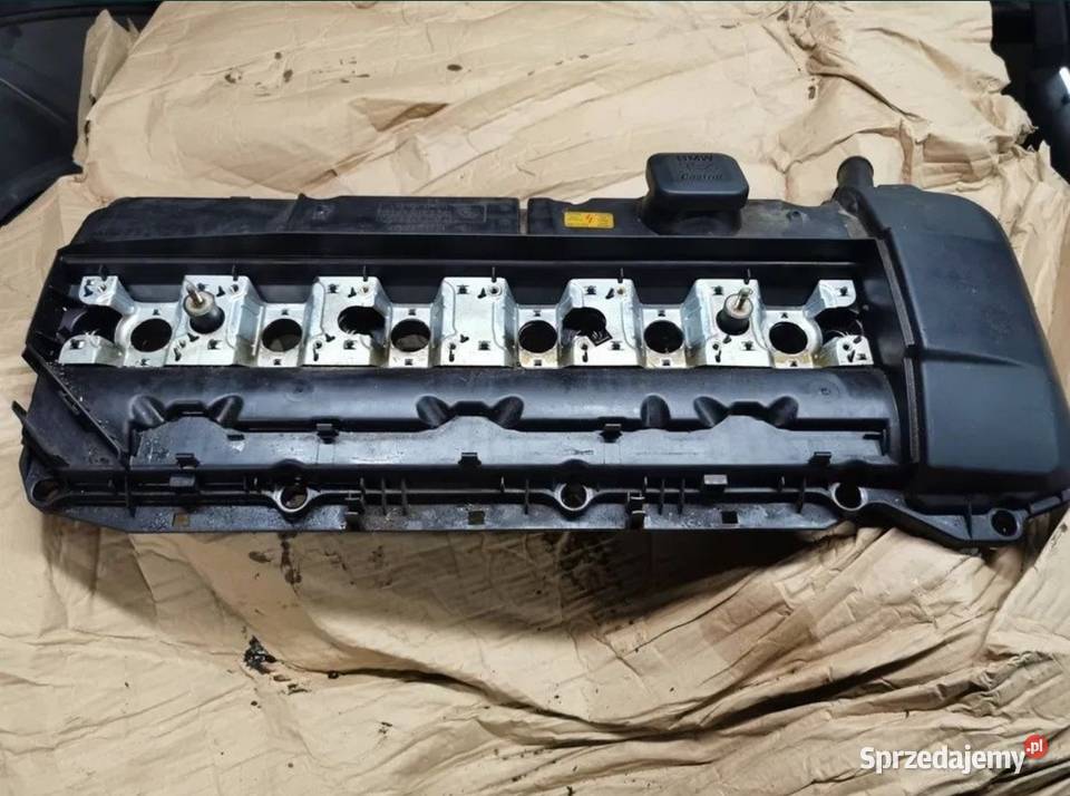Pokrywa zaworów dekiel BMW E39 E46 m52tu Pozostałe Żory