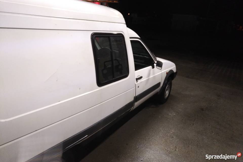 Citroen C15 19 19d diesel opłacony do 2020 Rok produkcji 2003 Łysomice sprzedam